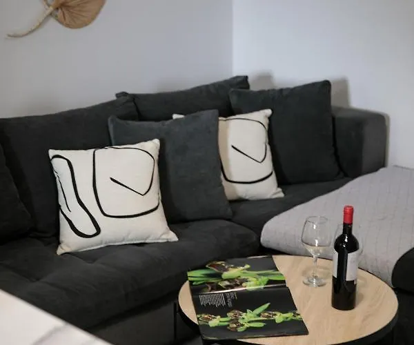 Depi's Sea Horizon Μικρή Βίγλα