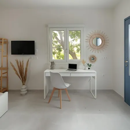 아파트 Depi's Sea Horizon 미크리 비글라